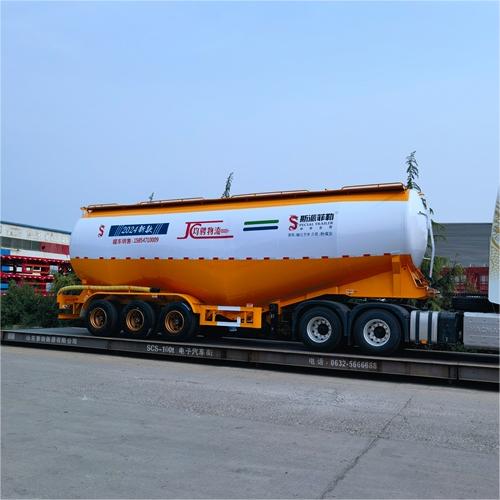 散裝水泥罐車價(jià)格